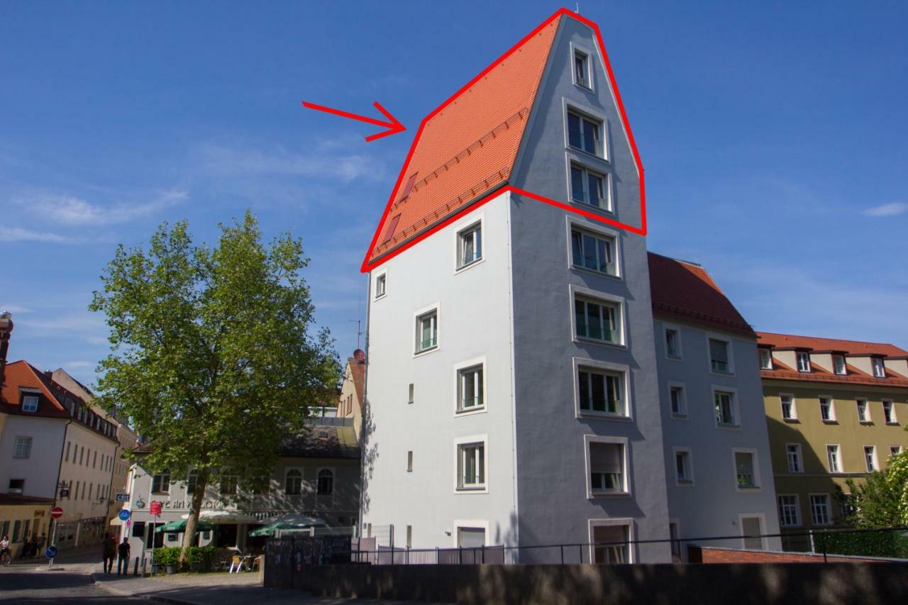 Stadtturm Regensburg Luaran gambar